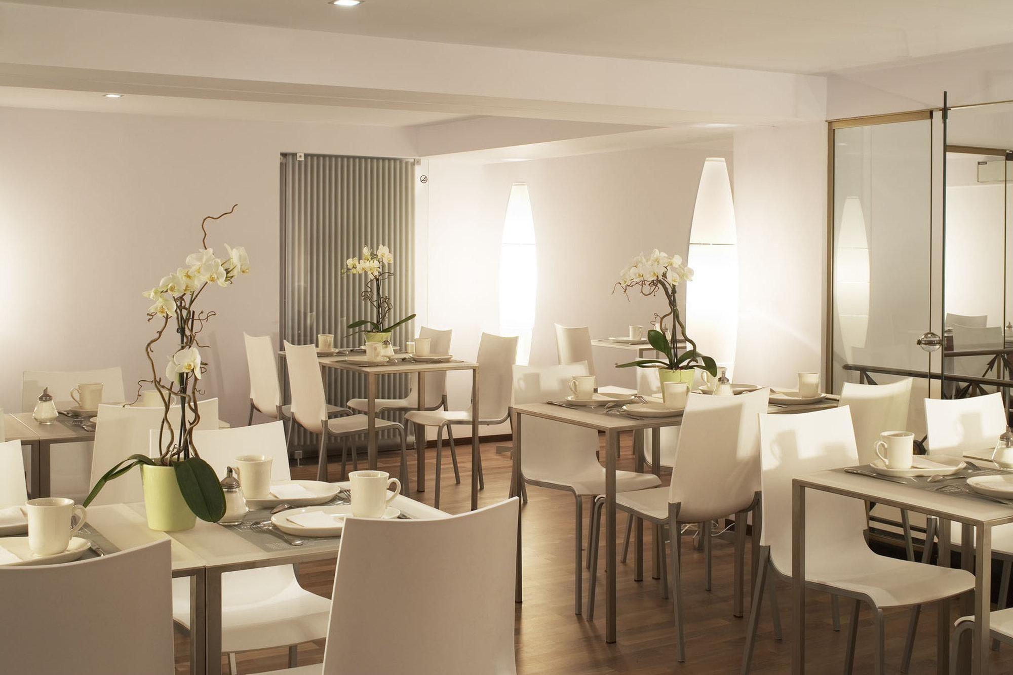 Hotel Diana Dauphine Strasburg Zewnętrze zdjęcie