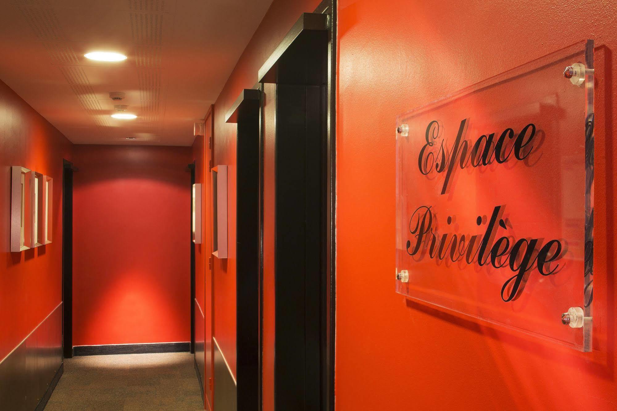 Hotel Diana Dauphine Strasburg Zewnętrze zdjęcie